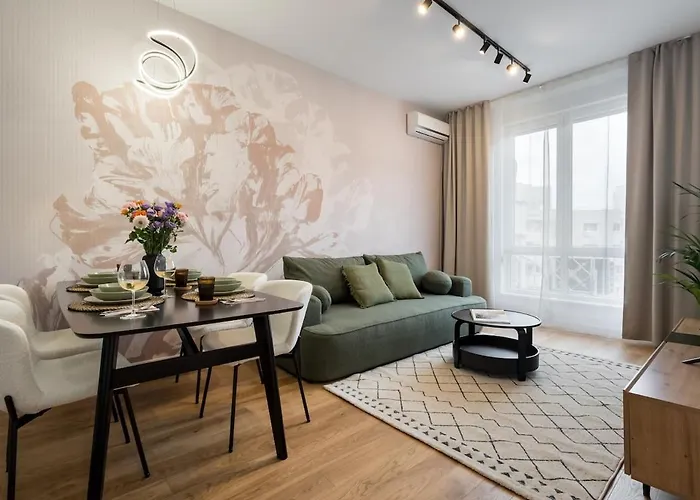 Superb 1br Flat - Location - Amazing Views דירה בוקרשט