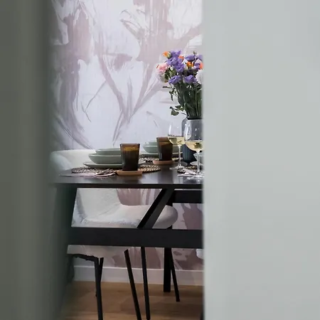 Superb 1br Flat - Location - Amazing Views * Бухарест