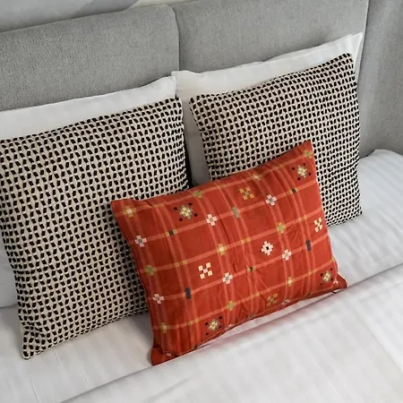 Superb 1br Flat - Location - Amazing Views דירה בוקרשט