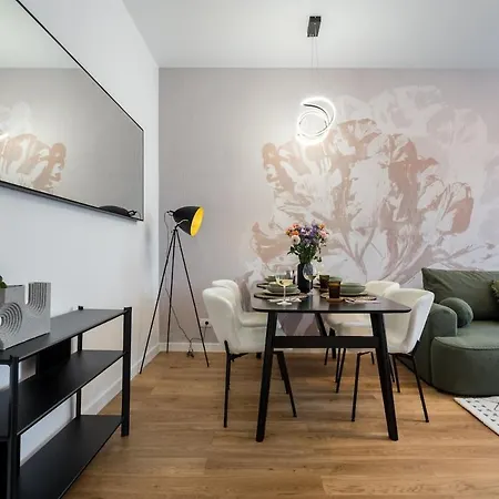 Superb 1br Flat - Location - Amazing Views 아파트